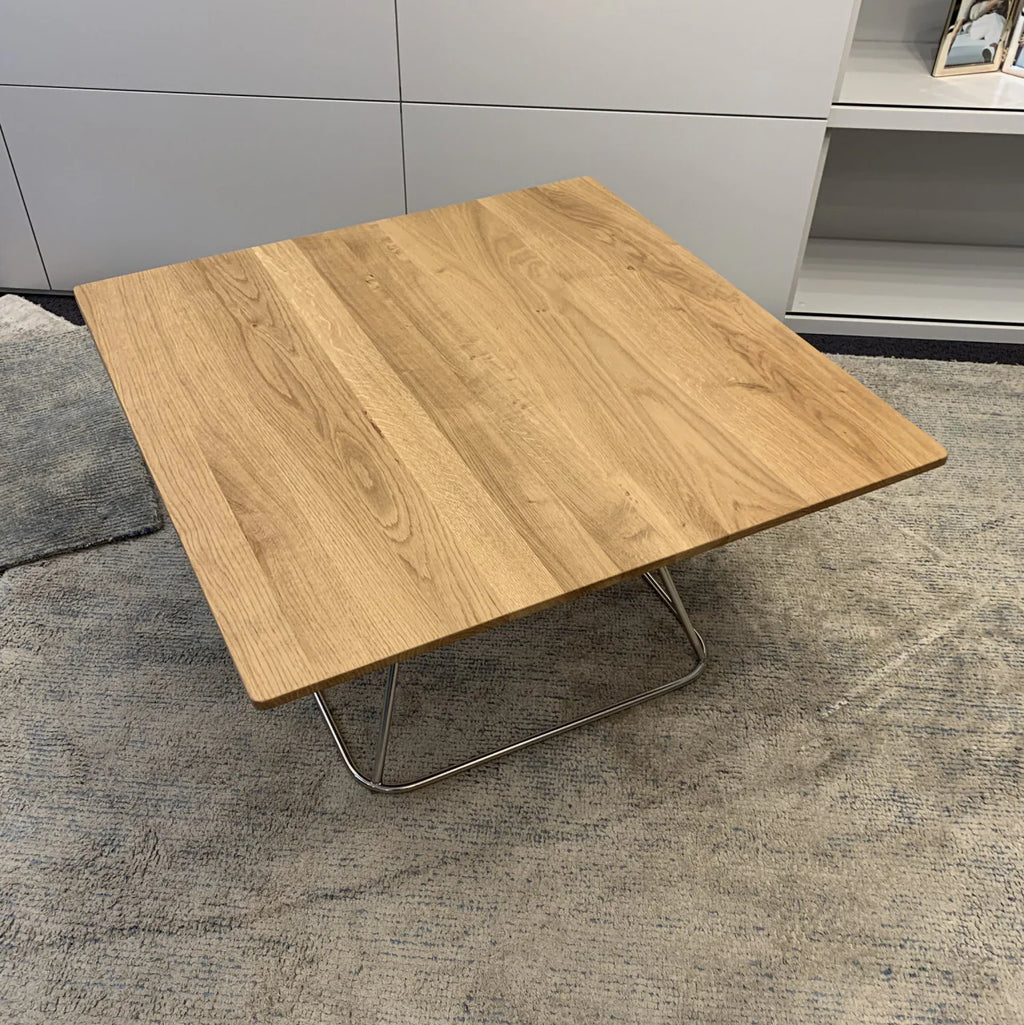 Ronald Schmitt Design Couchtisch K951 Wildeiche massiv, Gestell Edelstahl,75 x 75 x 40cm