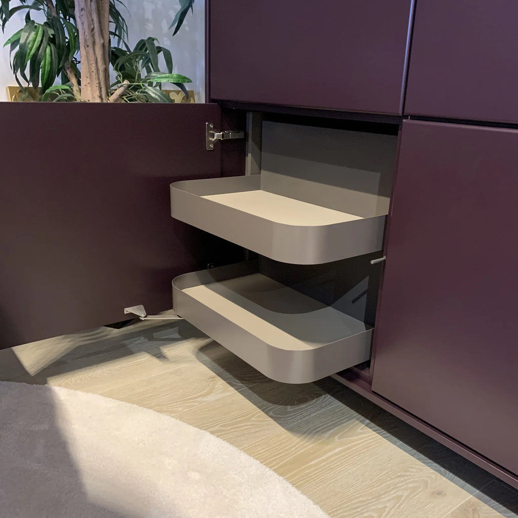 RMW Highboard Deviso Classic auf Füen, B 250 cm Aubergine matt, mit beleuchtetem Refal Eiche Burbon