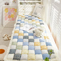 Handgefertigter Patchwork-Sofabezug mit Blumenmuster für ultimativen Komfort