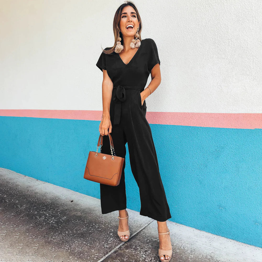 Nada - Jumpsuit mit Taschen und V-Ausschnitt