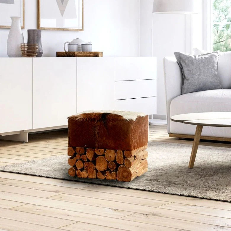 Sgabello in legno di teak e radica BARON con pelliccia di capra