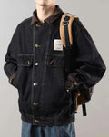Schlichte Herren-Jeansjacke mit Polokragen und Knopfverschluss