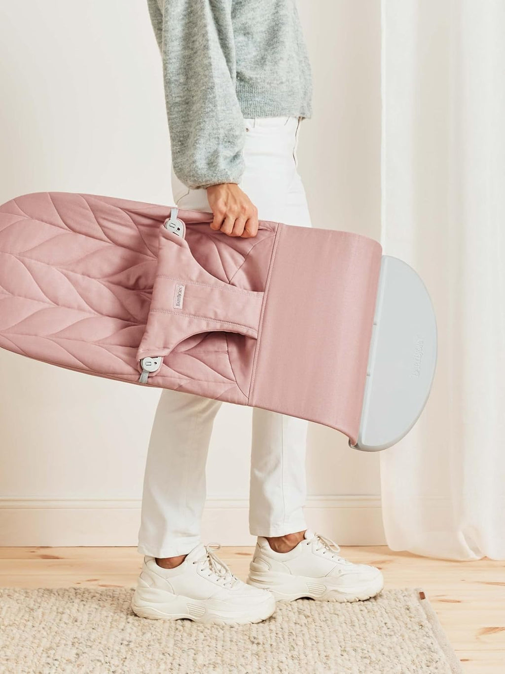 BabyBjörn Sdraietta Bliss, Tessuto trapuntato a petalo, Grigio Sabbia