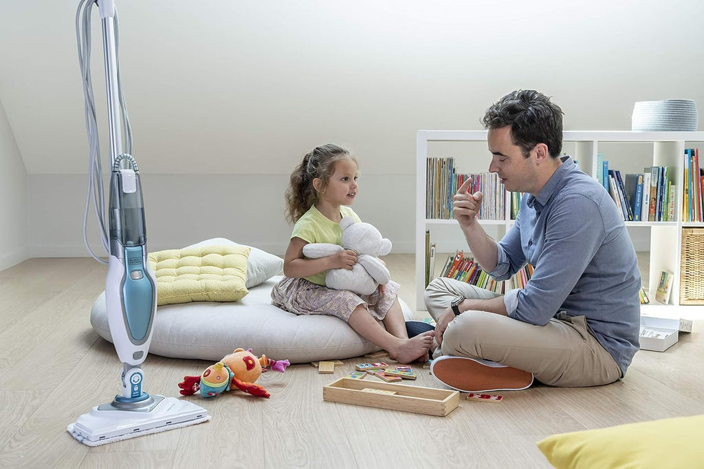 Black+Decker Pulitore a vapore Steam Mop Deluxe FSM1630 / Mop a vapore verticale per pavimenti duri sigillati/Pulizia dei pavimenti con panno in microfibra lavabile / Piede rimovibile ruotabile a 180° / 1600W