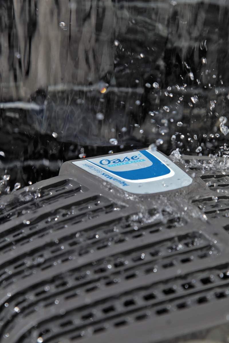 OASE 20249 Filterpumpe AquaMax Eco Classic 3500E, 3500 l/h Förderleistung, energiesparende Bachlaufpumpe, Teichpumpe, Filter, Pumpe, Bachlauf, Schwarz