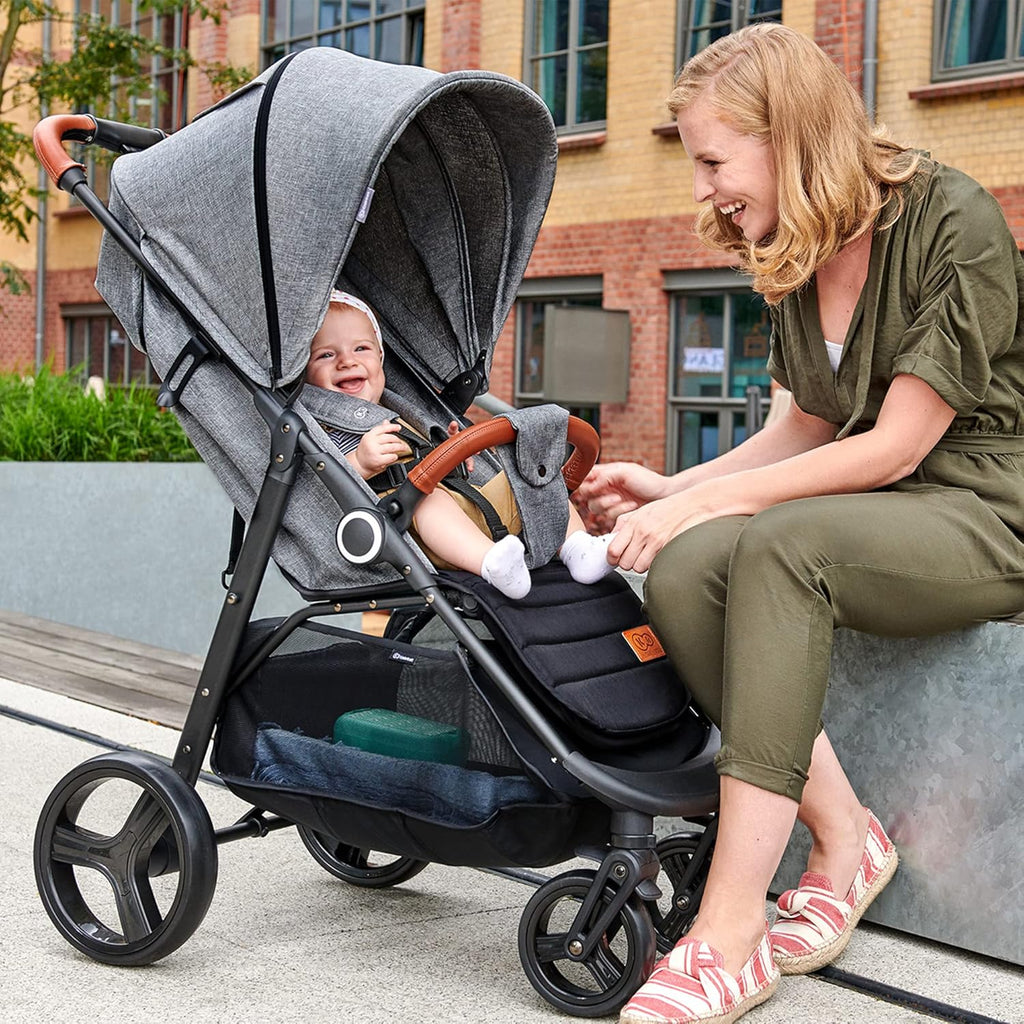 Kinderkraft GRANDE PLUS Kinderkraft buggy von Geburt bis 22 kg, Zusammenklappen mit einer Hand, Liegeposition, großes Verdeck mit Fenster, alle 4 Räder gedämpft, geräumige Sitz, Grau