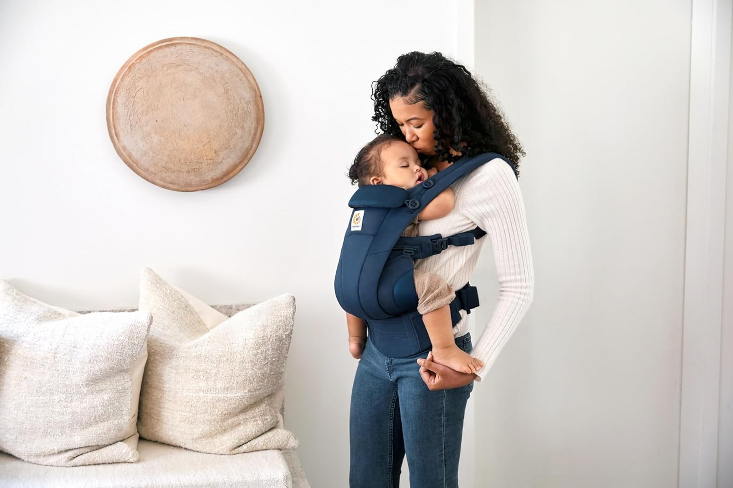 Ergobaby Omni Breeze Marsupio per Neonati dalla Nascita fino a 20 kg, Morbido Mesh SoftFlex a 4 Posizioni, Ergonomico, Porta Bebè, Natural Beige