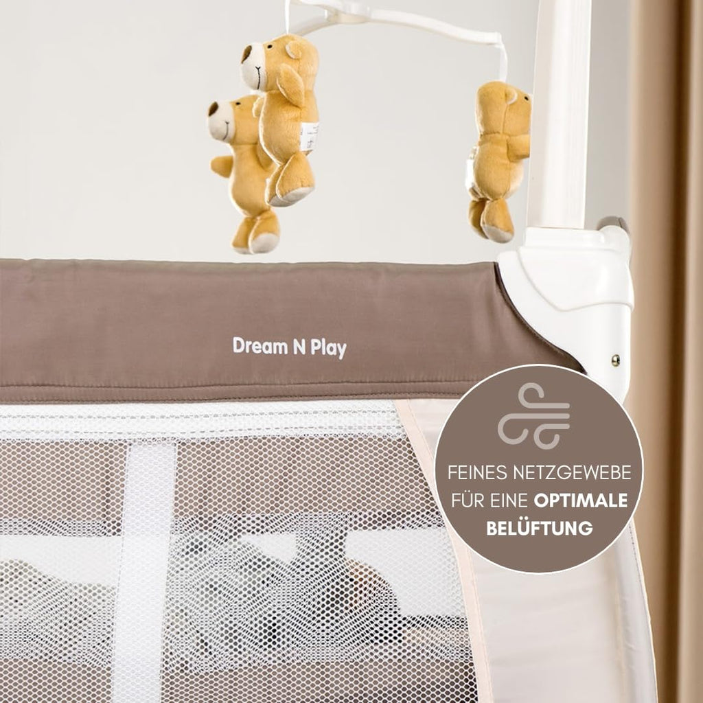 Hauck Lettino da viaggio Babycenter Zoo - con inserto per neonati, fasciatoio, arco giochi con carillon, portaoggetti, ruote, materasso, borsa per il trasporto (regolabile in altezza e pieghevole) - 120x60 cm