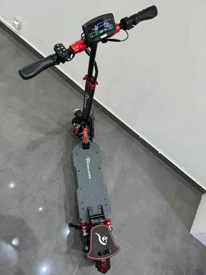 Evercross H7-HB24Max E-Scooter 800W 16.8Ah mit 10 Offroad-Reifen