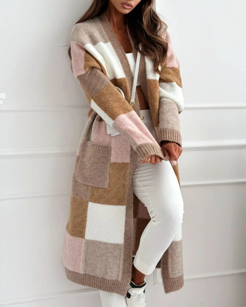 Lssiger, lockerer Cardigan mit kontrastierender Karotasche
