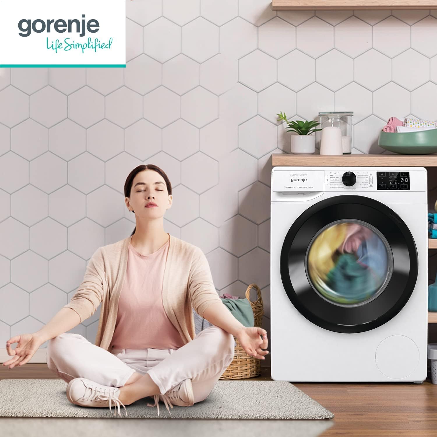 Gorenje WAM 74 SAP Lavatrice con funzione vapore / 7 kg / 1400 U / 16 programmi / AquaStop / Motore Inverter PowerDrive / Cestello in acciaio inossidabile / Sicurezza bambini / EEK A / bianco