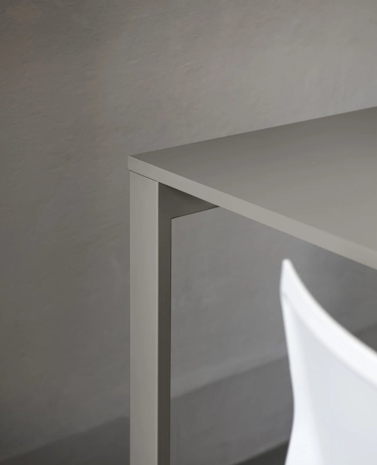 Tavolo Kristalia Be-Easy 200 x 99 cm, piano in Fenix - NTM, disponibile anche allungabile