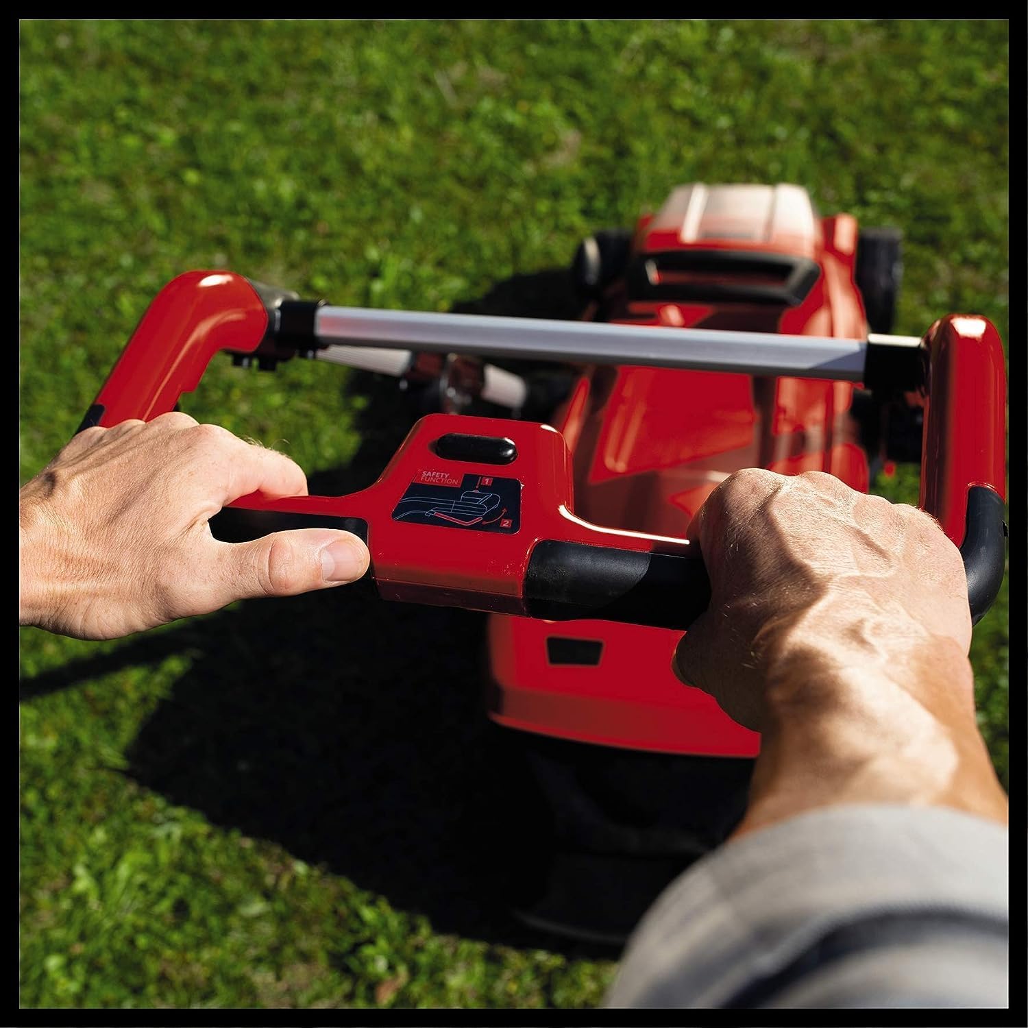 Tagliaerba a batteria Einhell GE-CM 36/37 Li-Solo Power X-Change (36 V, larghezza taglio 37 cm, fino a 400 m², cesto di raccolta 45 L, altezza taglio 25-75 mm, senza batteria)