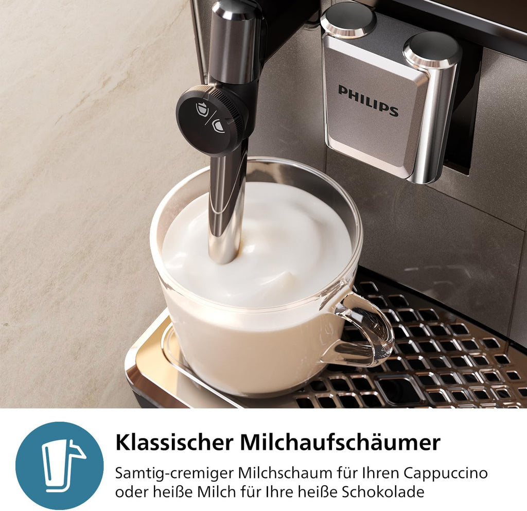 Macchina da caffè espresso automatica Philips Serie 2300 - 4 bevande, display touch a colori moderno, sistema del latte LatteGo, SilentBrew, macine in ceramica, filtro AquaClean. Cromata bianca (EP2333/40)