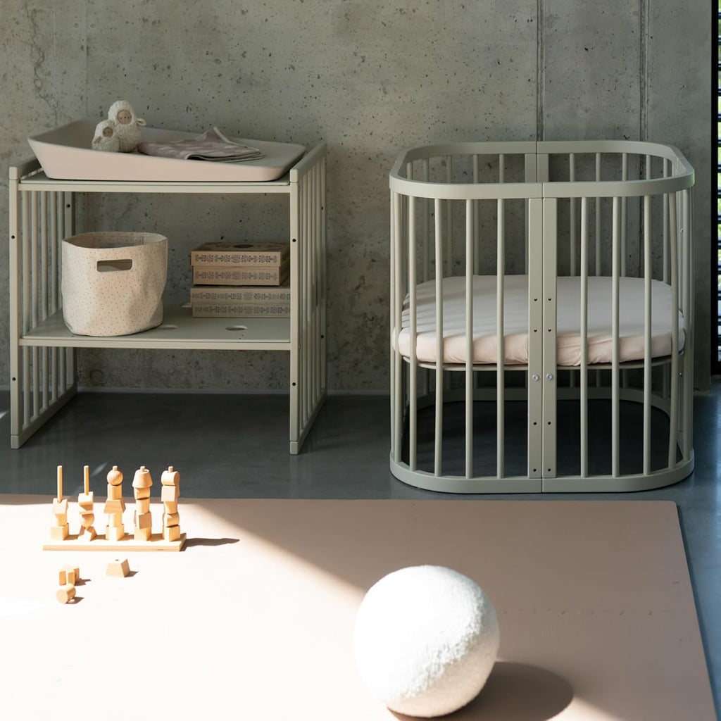 Waldin Lettino per bambini in legno 7in1 con materasso, Letto "Cresci con me", Ventilato, Base regolabile in 5 altezze, Set All-Inclusive, Legno Bianco