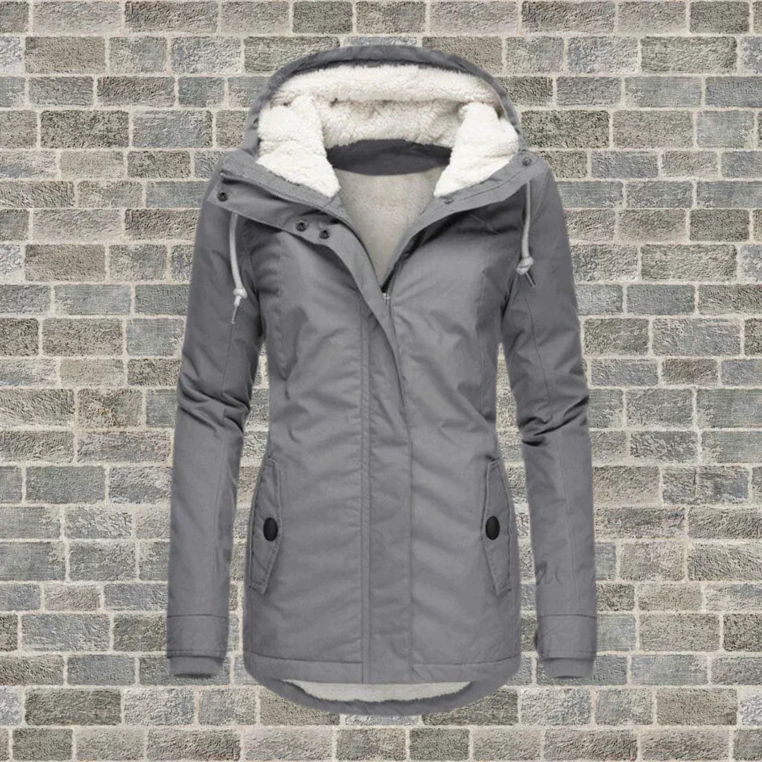 Cappotto invernale con cappuccio