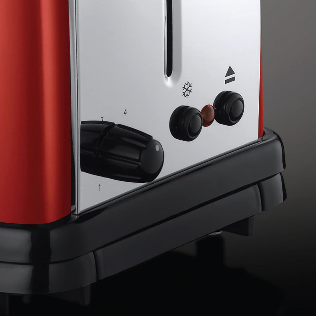 Russell Hobbs Set Colazione Colours+ Rosso: Macchina da caffè [Timer digitale, Doccetta per estrazione e aroma ottimali] 24031-56 + Bollitore [1,7l, 2400W] 20412-70 + Tostapane [per 2 fette] 26554-56