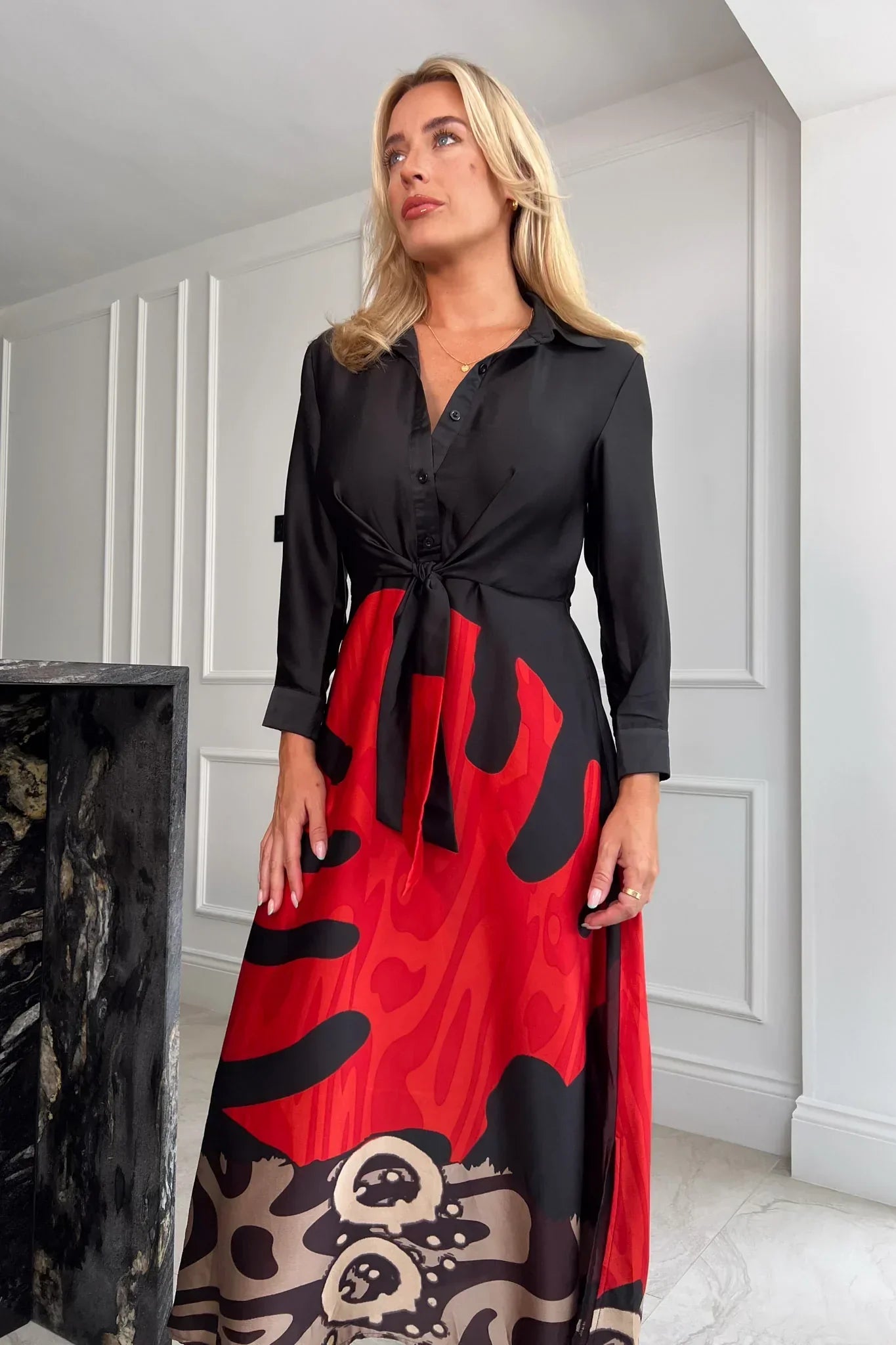 Norah - Red Leaf Tie Front Hemdkleid