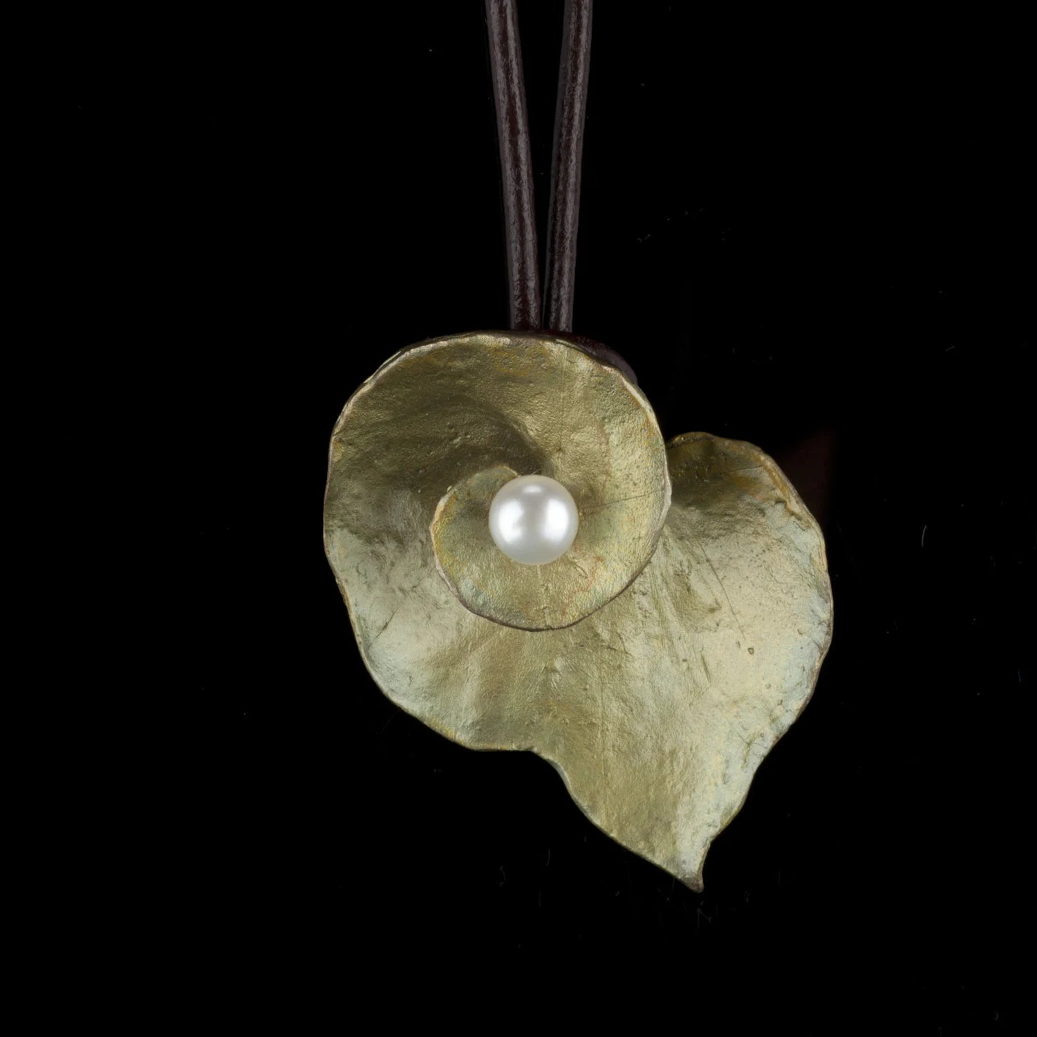 Collana Geranio a Spirale con Pendente - Cordino in Pelle