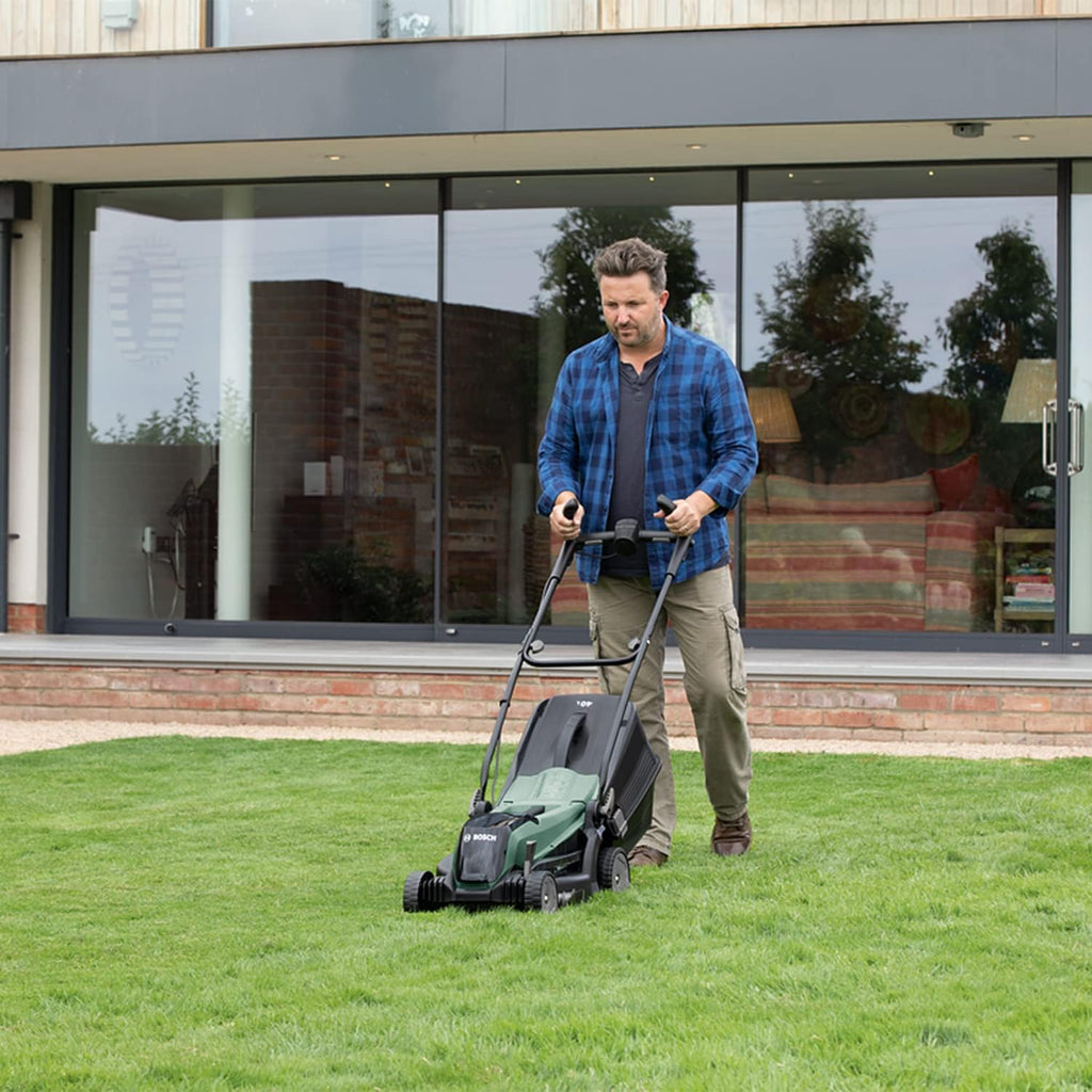 Bosch Home and Garden 06008B9B01 Bosch Tosaerba EasyRotak 36-550 (senza batteria, 36 Volt, larghezza di taglio: 38 cm, superfici prato fino a 550 m², in scatola di cartone)