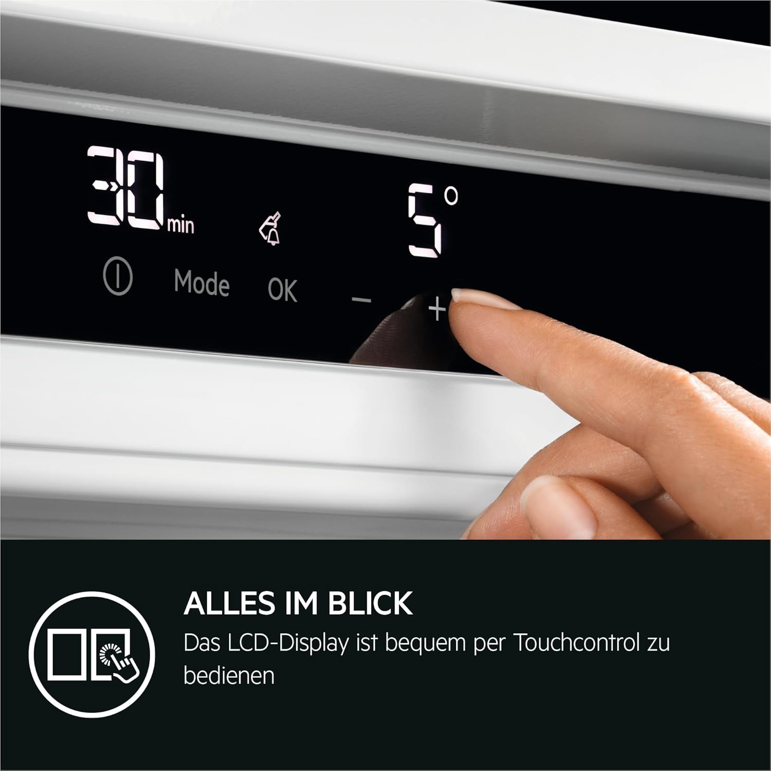 AEG TSK5O881ES Frigorifero da incasso / 880 mm / 142 L/Porta a traino/E