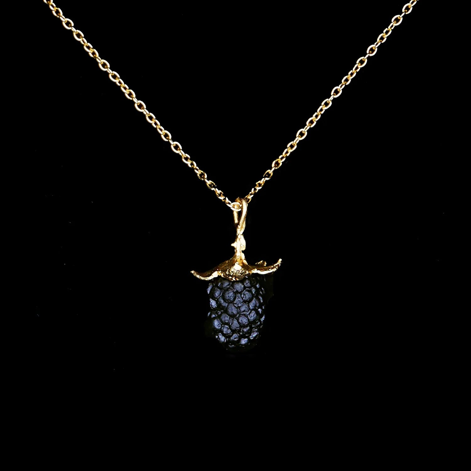Brombeere - Collana con ciondolo a forma di frutto