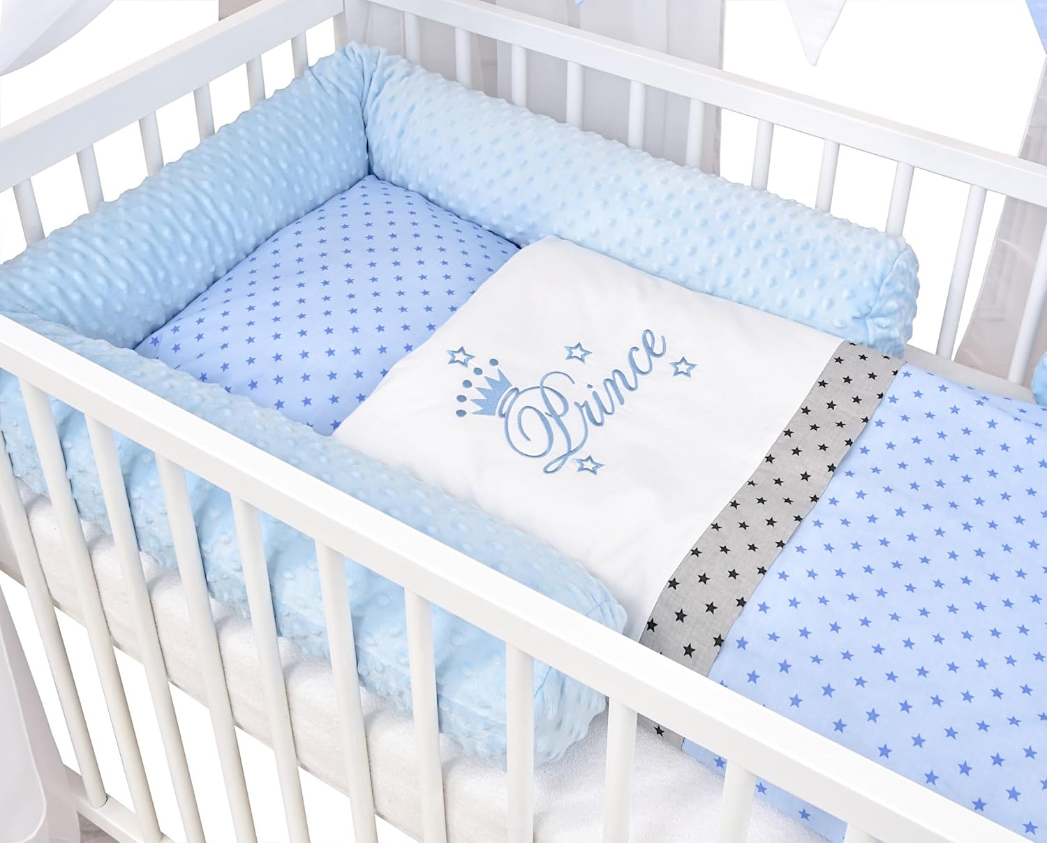 Baby Delux Lettino per Bambini Set Completo Casetta 60x120 cm Bianco con Cassetto Sponda Paracolpi Materasso Biancheria da Letto Set Decorativo (Stelle del Principe)