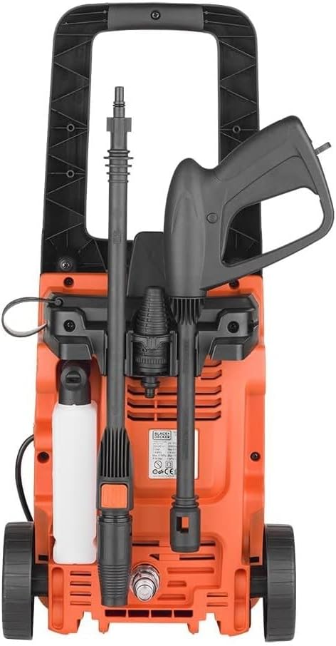 BLACK+DECKER Hochdruckreiniger BXPW2200PE mit Patio Cleaner Deluxe und Feste Bürste (2200 W, 150 bar, 440 l/h)