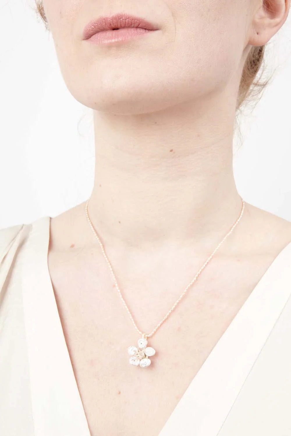 Kirschblüte - Collana di perle con ciondolo