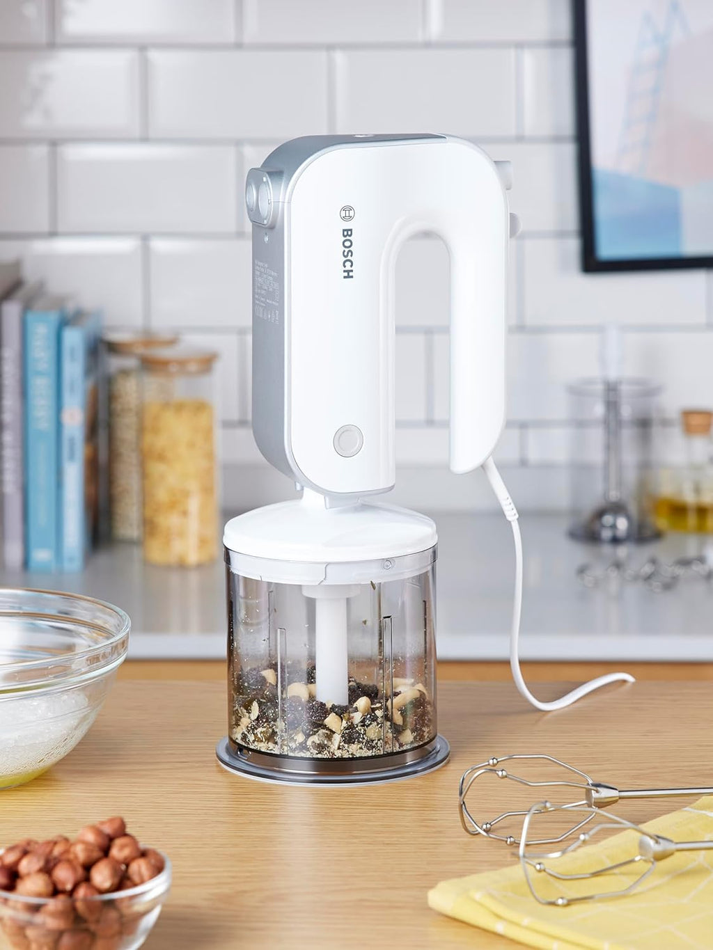 Bosch Hausgerte Handrührer Styline MFQ4080, 2 Rührbesen, 2 Edelstahl-Knethaken, spülmaschinengeeignet, Zerkleinerer, Pürierstab, 5 Stufen plus Turbostufe, 500 W, wei/silber