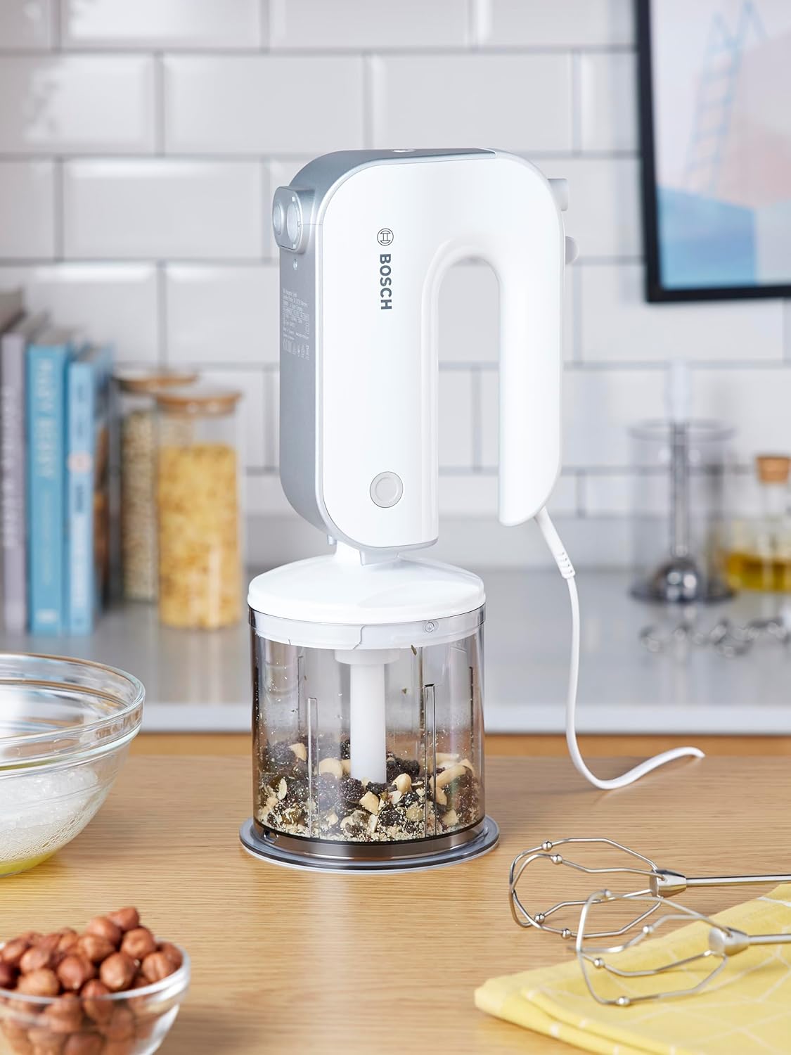 Bosch Hausgerte Handrührer Styline MFQ4080, 2 Rührbesen, 2 Edelstahl-Knethaken, spülmaschinengeeignet, Zerkleinerer, Pürierstab, 5 Stufen plus Turbostufe, 500 W, wei/silber