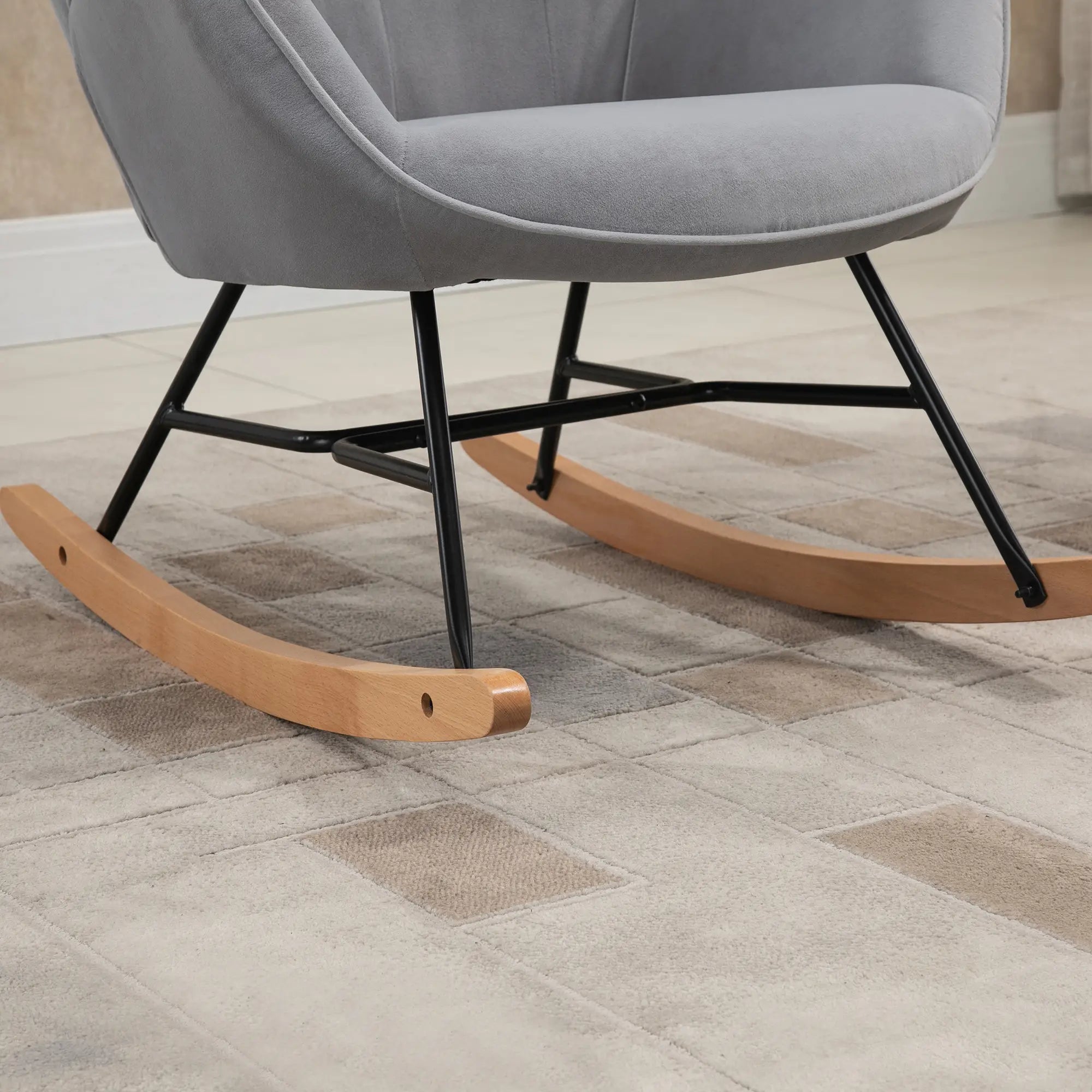 HOMCOM Sedia a Dondolo in Velluto con Schienale Alto Stile Scandinavo Grigio Chiaro