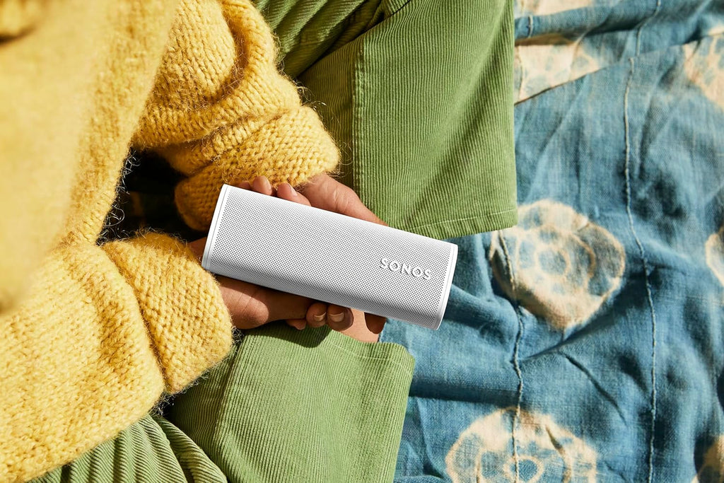 Sonos Roam 2 | Altoparlante portatile, leggero e impermeabile con Bluetooth, Wi-Fi, autonomia di almeno 10 ore e controllo vocale per interni ed esterni - Bianco