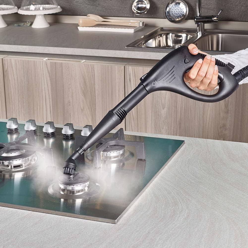 POLTI PTEU0268 Dampfreiniger   30 R mit Sicherheitsverschluss, maximal Druck 3,0 bar, Dampfausstoss bis zu 85 g/min, Aufheizzeit 8 Minuten, Anzeigesignal Druck bereit, Heizkessel aus Edelstahl, 39 x 25 x 29 cm, 1800 W, rot / weiss