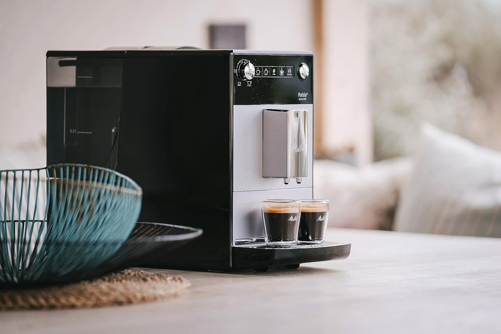 Melitta Purista - Kaffeevollautomat mit Lieblingskaffee-Funktion, Kaffeemaschine mit Mahlwerk und 3-stufig einstellbarer Kaffeestärke, für Kaffee und Espresso, schwarz