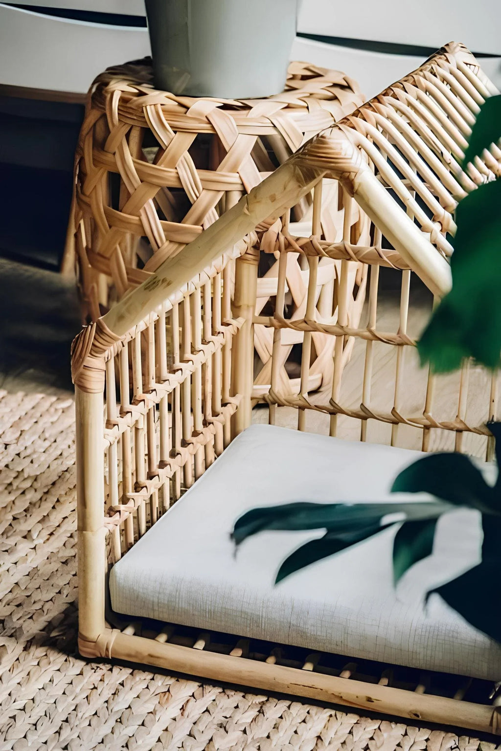 Luxurises handgefertigtes Rattan-Hundebett – Natürlicher Komfort für stilvolle Hunde