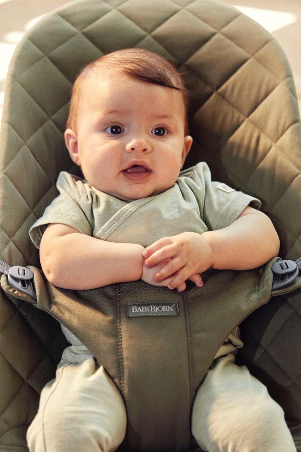 BabyBjörn Sdraietta Bliss, Tessuto, Trapuntatura petalo, Grigio Sabbia