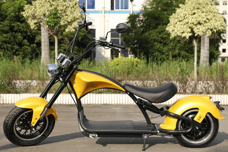 Elektro-Chopper Mangosteen M1 in Gelb – 2000W Hochleistungsmotor und Stilvoll