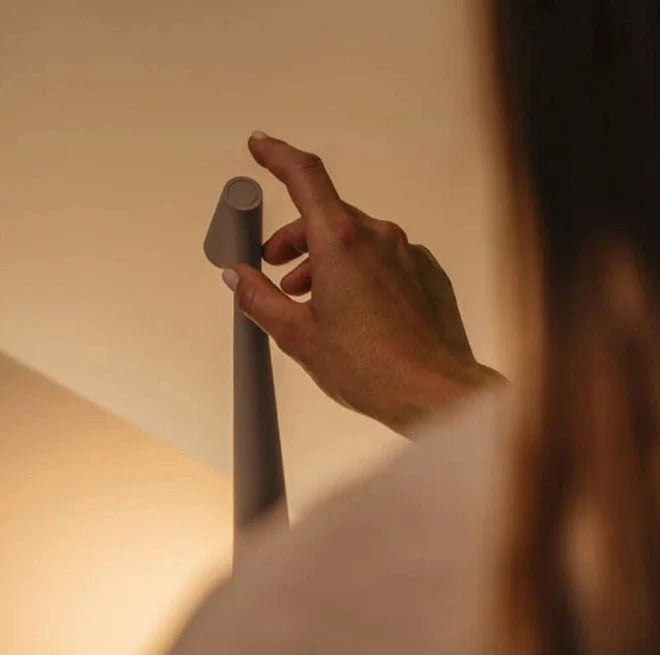 SlimLuma - Tragbare Beleuchtung mit warmem Ambiente