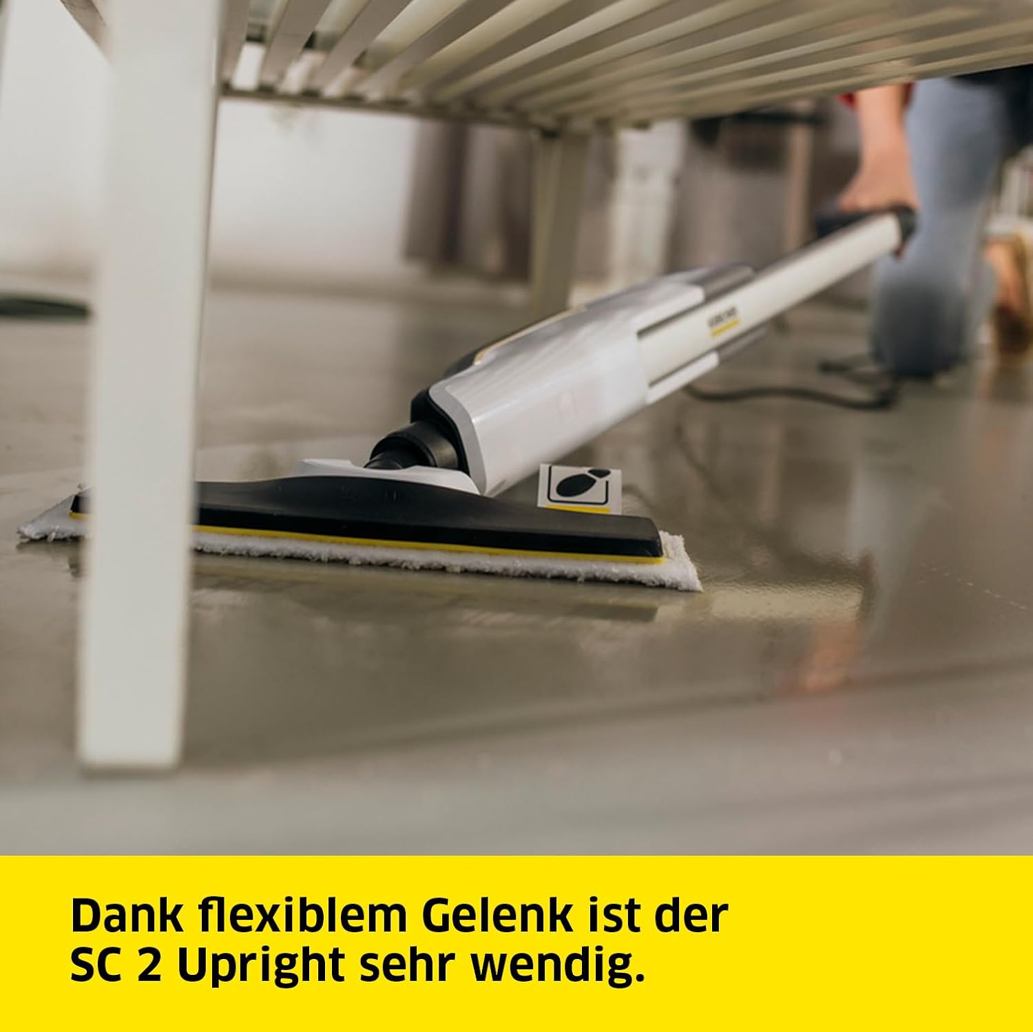 Krcher Dampfreiniger SC 3 Upright EasyFix, Aufheizzeit: 0,5 min., Flchenleistung: ca. 60 m, Tank: 0,5 l, Heizleistung: 1.600 W, mit Bodendüse, Bodentuch, Teppichgleiter, Entkalkungskartusche