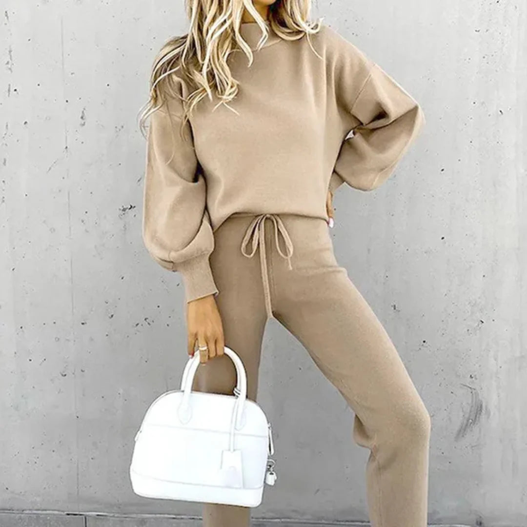 Tuta da donna comoda e alla moda