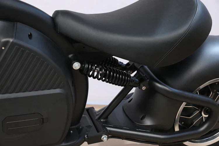 Mangosteen M8 Chopper Style Citycoco Scooter in Mattgrün  – 2000W Motor, 45 km/h Hchstgeschwindigkeit