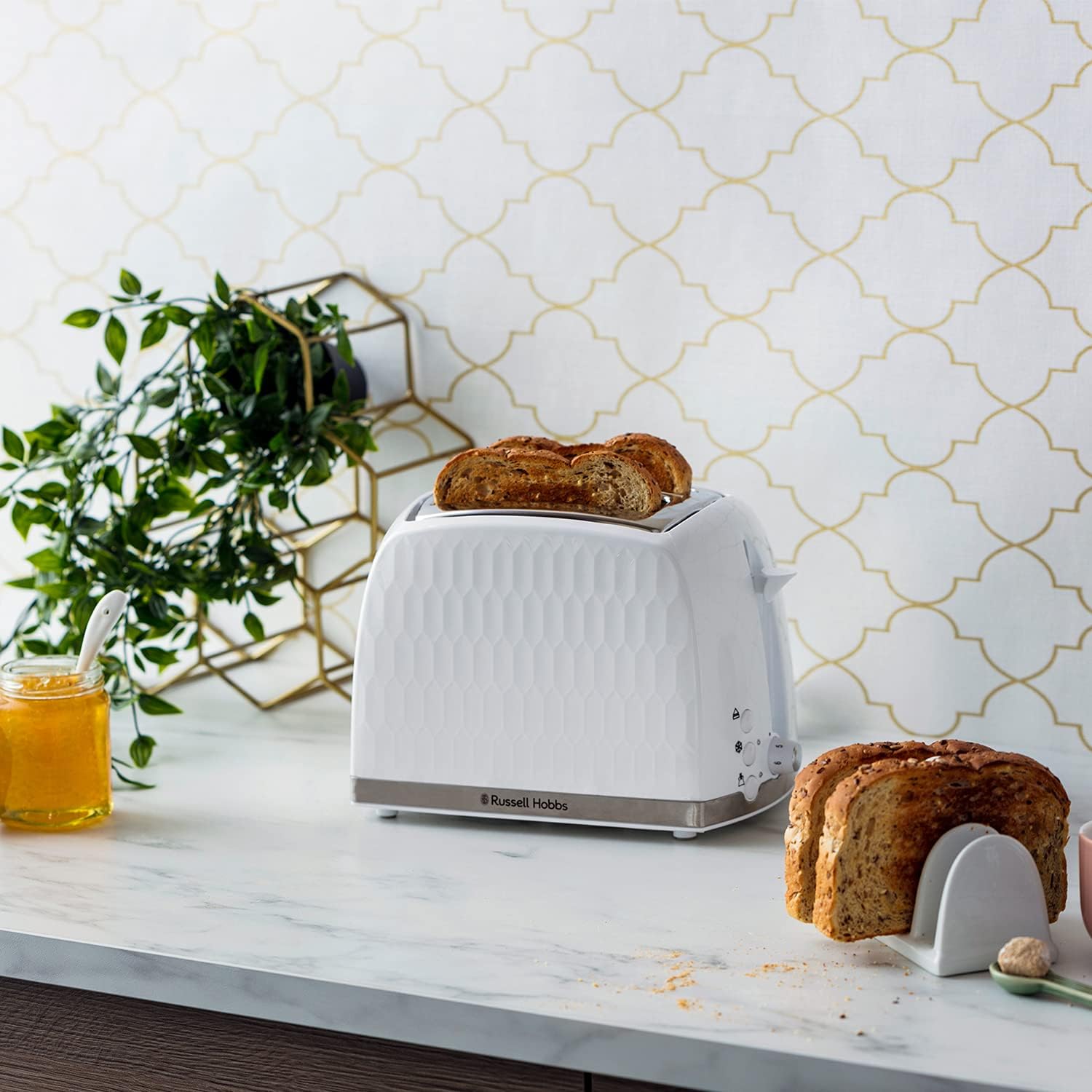 Russell Hobbs Honeycomb Tostapane 2 Fette (Fessure Extra Larghe, Funzione Sollevamento Extra, 6 Livelli di Tostatura, Funzioni Scongelamento/Annulla/Riscalda, Vassoio Raccoglibriciole Removibile, 850 W, Bianco testurizzato)