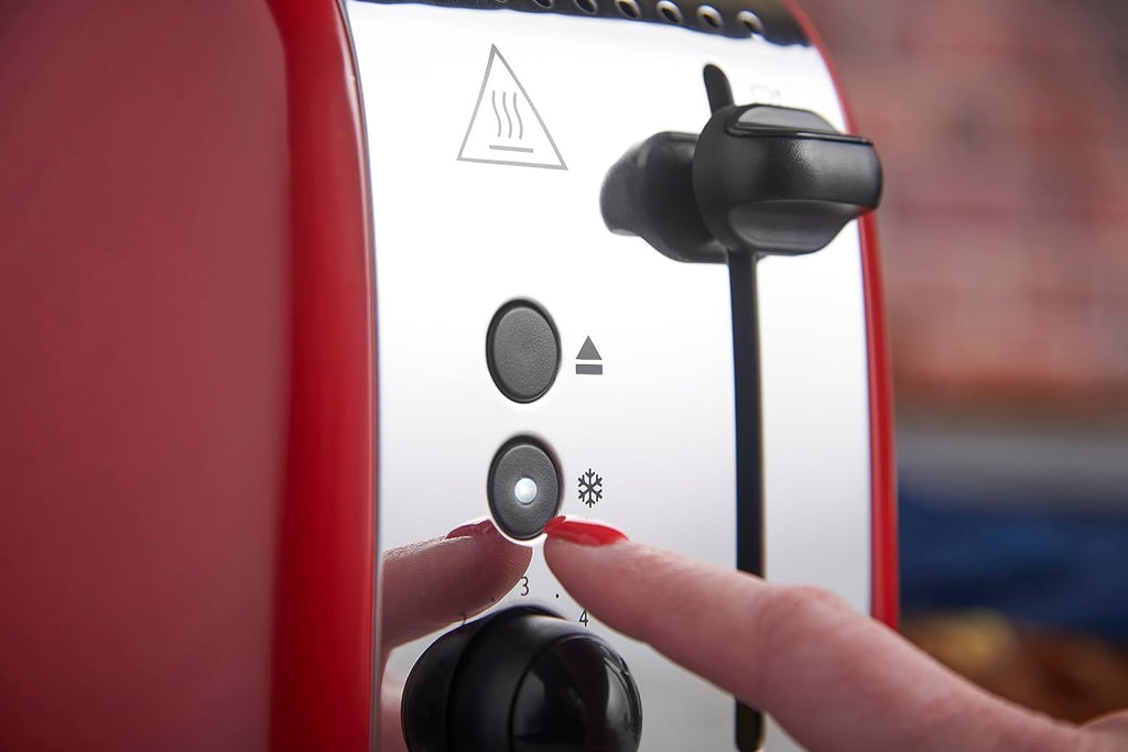 Russell Hobbs Set Colazione Colours+ Rosso: Macchina da caffè [Timer digitale, Doccetta per estrazione e aroma ottimali] 24031-56 + Bollitore [1,7l, 2400W] 20412-70 + Tostapane [per 2 fette] 26554-56