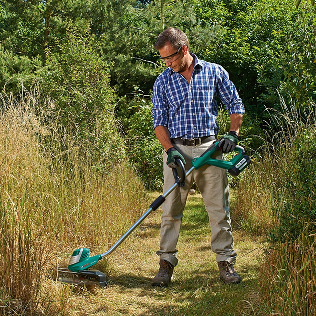 Bosch Akku Rasentrimmer AdvancedGrassCut 36 (1 Akku, 36 Volt System, im Karton)