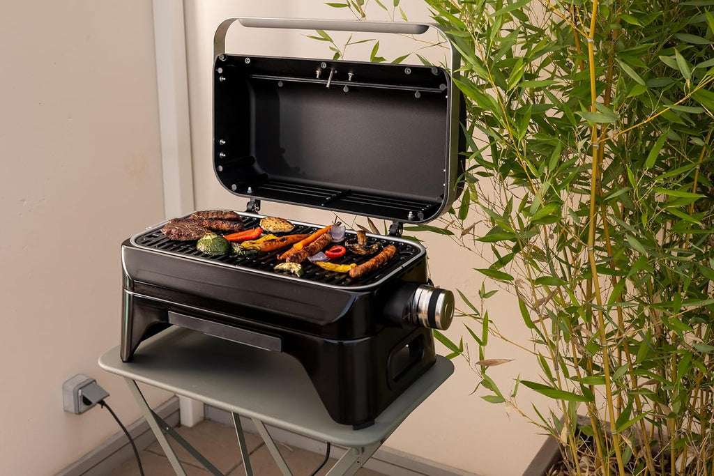 Campingaz Grill Attitude2go, grill a gas ed elettrico, grill da tavolo, grill portatile da balcone/campeggio, con coperchio, termometro e griglia in ghisa, funzionamento a gas o elettrico