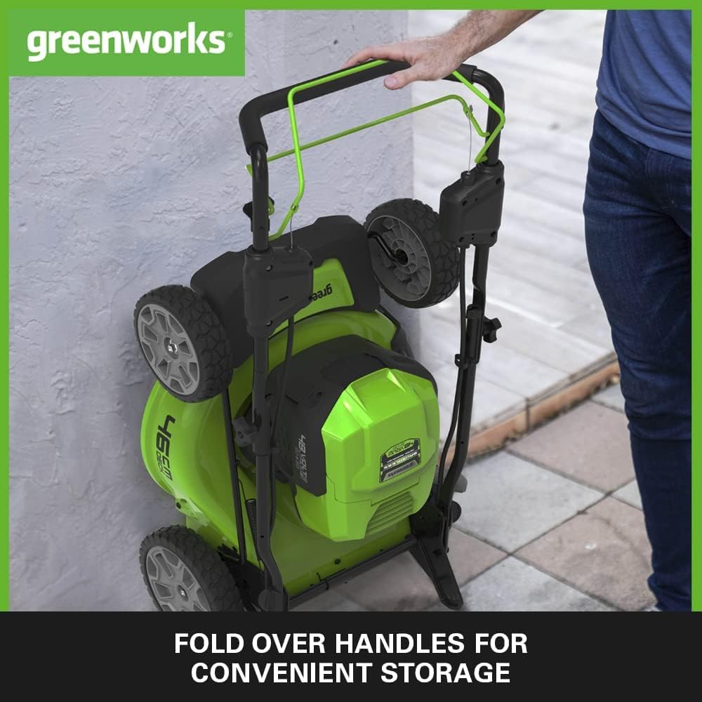 Greenworks 48V (2x24V) Selbstfahrender Akku Rasenmäher für große Flächen bis zu 480m², 46cm Schnittbreite, 55L Sack PLUS zwei 4Ah-Akkus und Doppelladegerät GD24X2LM46SPK4X