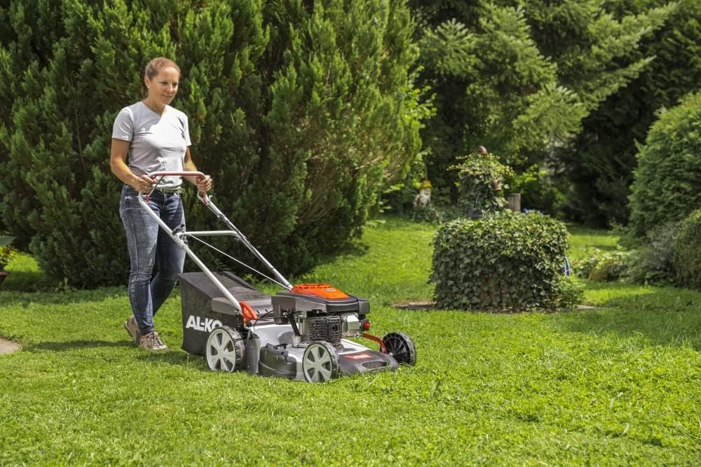 AL-KO Tosaerba a benzina Easy 5.10 SP-S (51 cm larghezza di taglio, 2.3 kW potenza motore, regolazione centralizzata altezza di taglio, Robusta scocca in lamiera d'acciaio, con trazione posteriore, per prati fino a 1800 m²)