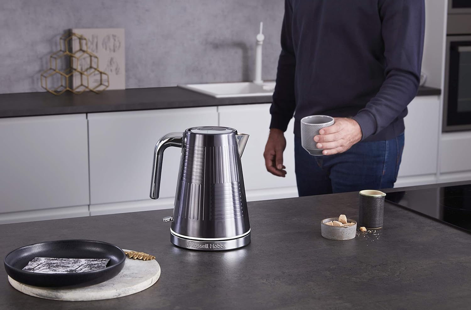 Russell Hobbs GeoSteel Set Colazione: Tostapane, Bollitore e Macchina per il Caffè