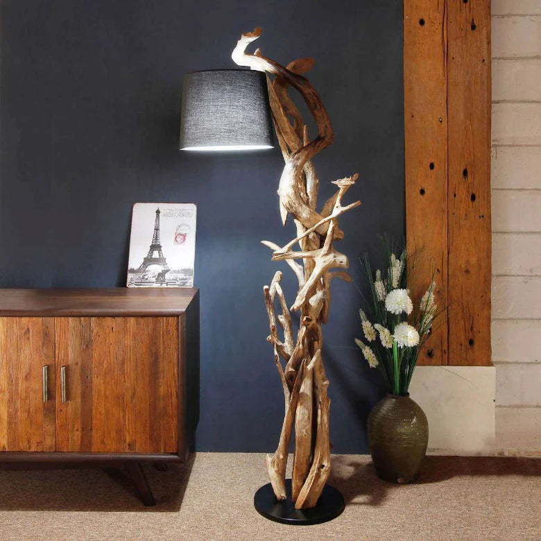 Lampada in legno radice MORGAN con paralume nero